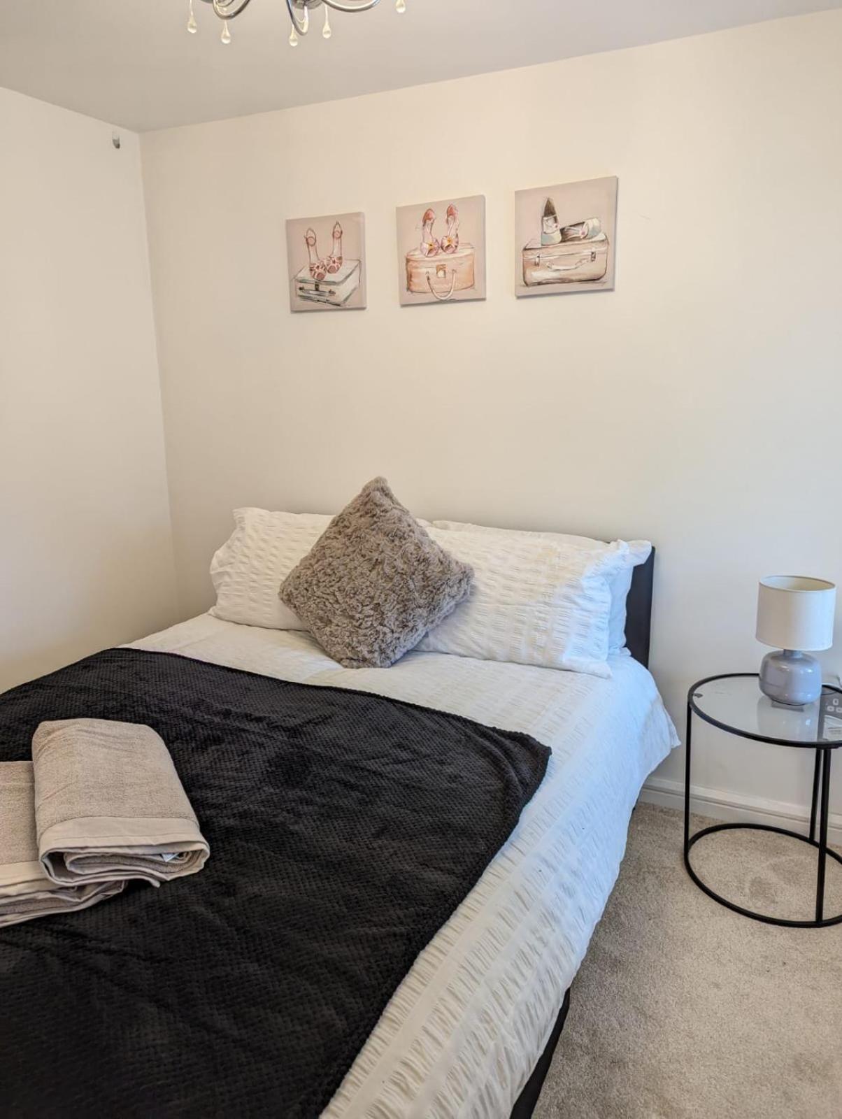 2-Bed Apartment Heart Of Кардифф Экстерьер фото
